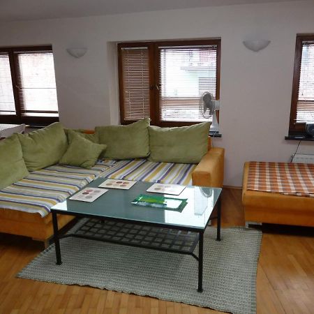 Apartament Na Kazimierzu Apartment Красков Екстериор снимка
